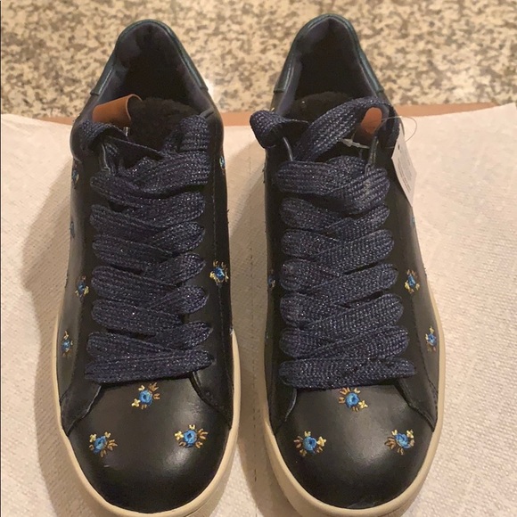 COACH LEATHER SNEAKERS w/REAL DYE SHEEP FUR - Picture 1 of 8